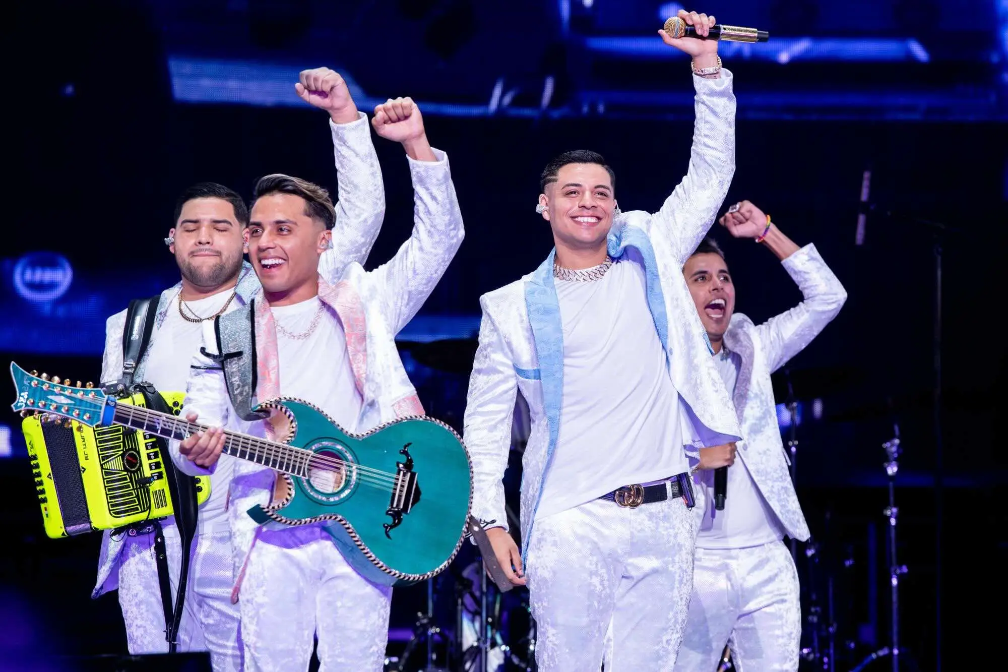 Grupo Versatil En Los Angeles Bringing Live Latin Energy to Every Celebration